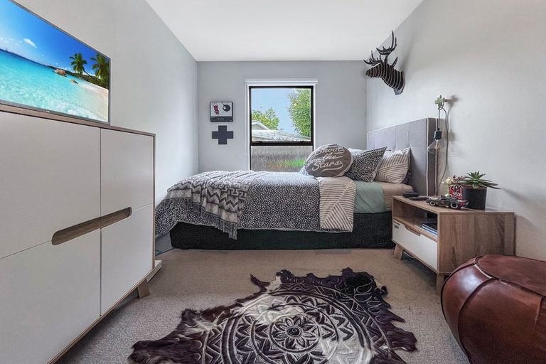 Photo of property in 17 Glenbrook Crescent, Twizel, 7901