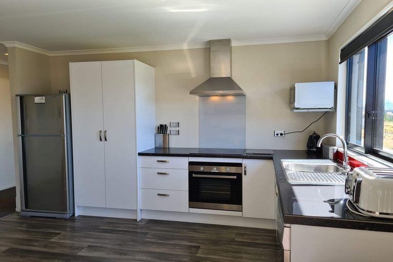 Photo of property in 6 Manning Place, Lake Tekapo, 7999