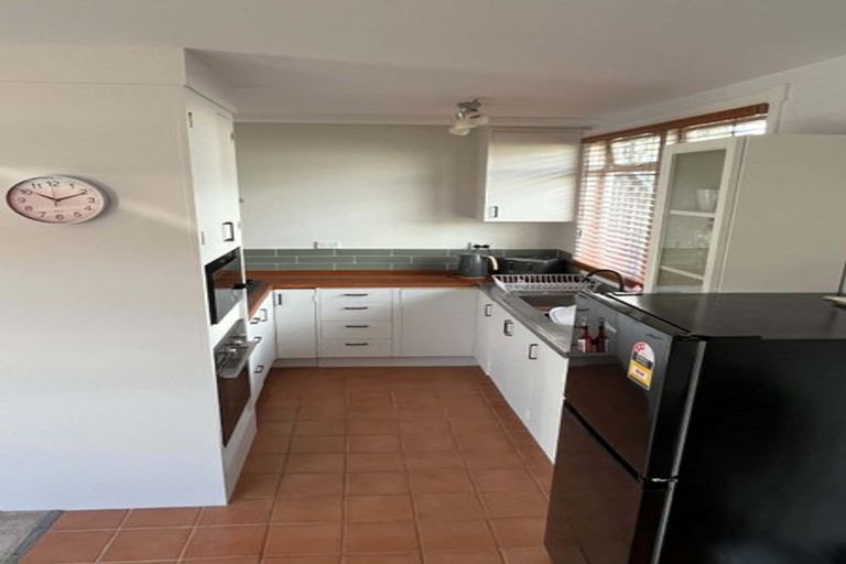Photo of property in 1/315 Rangatira Road, Beach Haven, Auckland, 0626