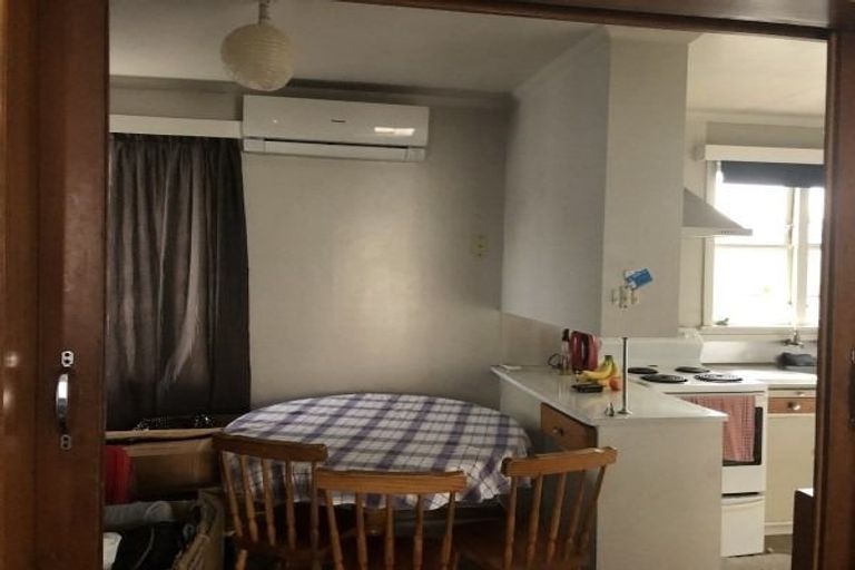 Photo of property in 6-7 Gibson Court, Roslyn, Palmerston North, 4414