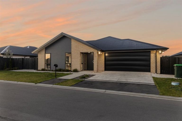 Photo of property in 6 Turin Avenue, Rolleston, 7615