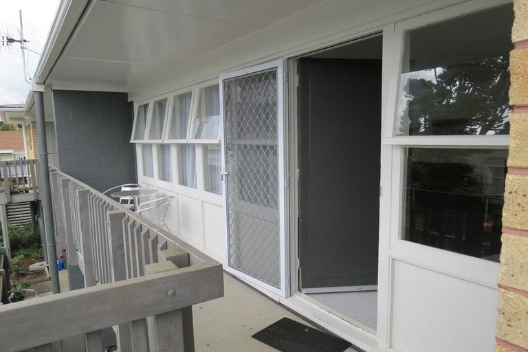 Photo of property in 11 Donald Street, Regent, Whangarei, 0112