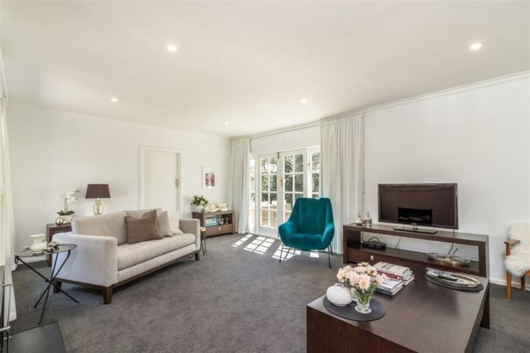 Photo of property in 11 Joyce Crescent, Ilam, Christchurch, 8041