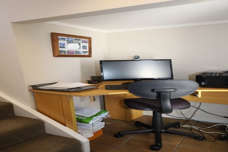 Photo of property in 74 Otumoetai Road, Judea, Tauranga, 3110