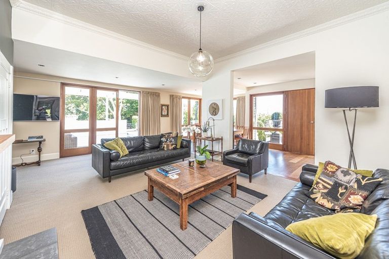 Photo of property in 2 Eaton Crescent, Otamatea, Whanganui, 4500