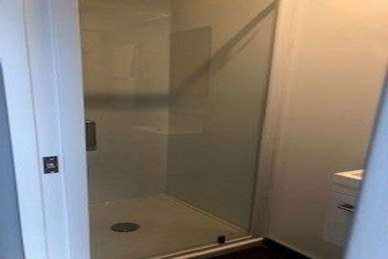 Photo of property in 4/255 Kilmore Street, Christchurch Central, Christchurch, 8011