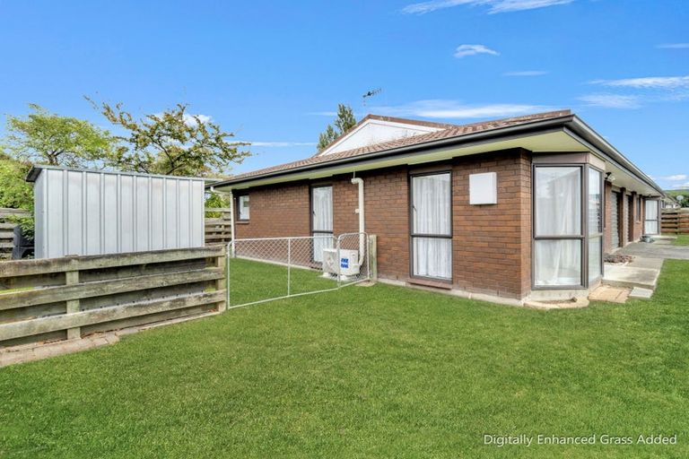 Photo of property in 984h Tremaine Avenue, Roslyn, Palmerston North, 4414