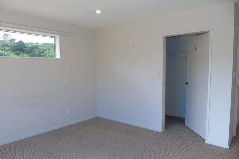 Photo of property in 12 Tararua Close, Aotea, Porirua, 5024