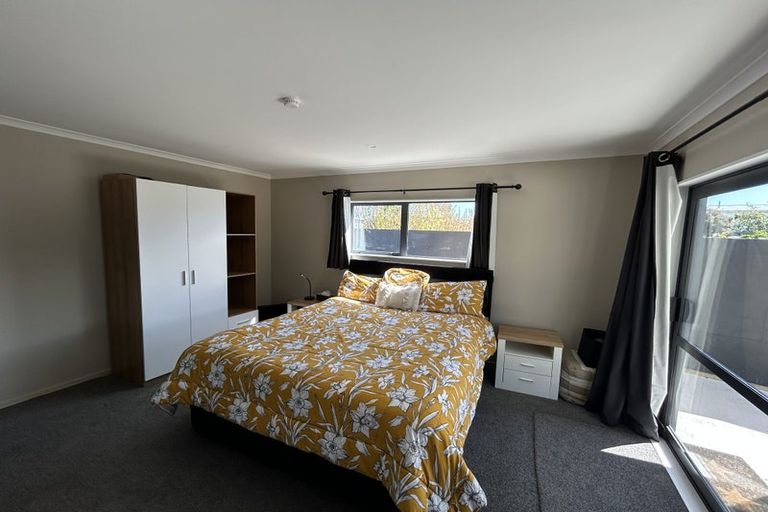 Photo of property in 30 Paradise Place, Milson, Palmerston North, 4414