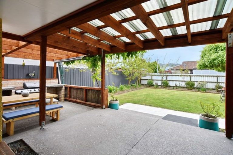 Photo of property in 127 High Street, Oxford, 7430