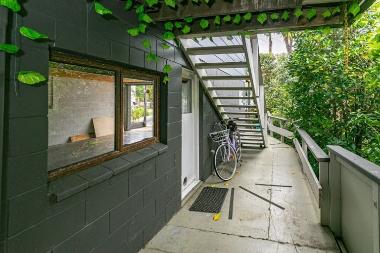 Photo of property in 20 Daphne Road, Tairua, 3508