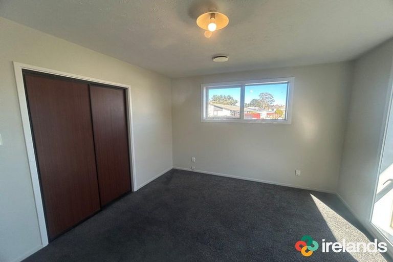 Photo of property in 32 Cowes Street, Avondale, Christchurch, 8061