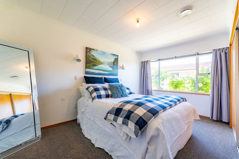 Photo of property in 12 Churchill Place, Waimate, 7924