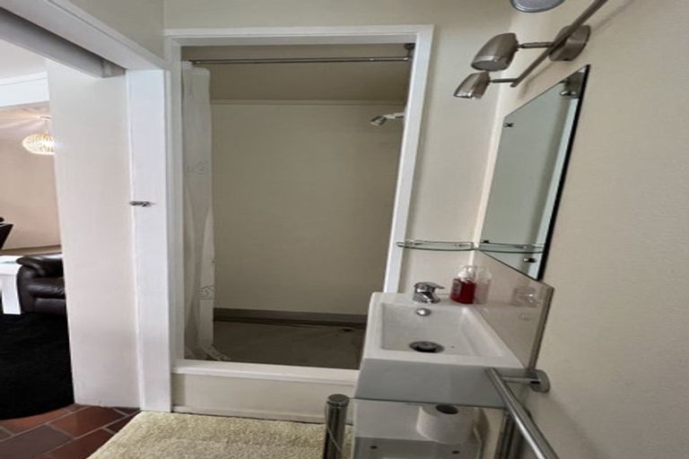 Photo of property in 89 Bramley Drive, Farm Cove, Auckland, 2012