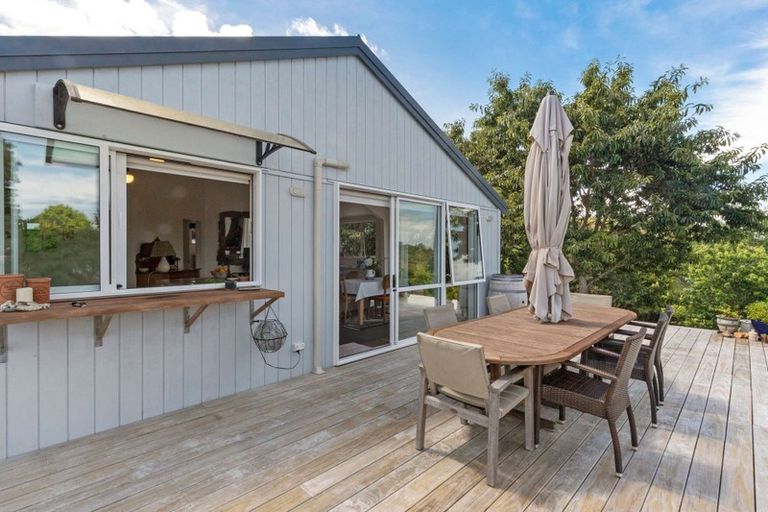 Photo of property in 288 Bellville Drive, Coromandel, 3506