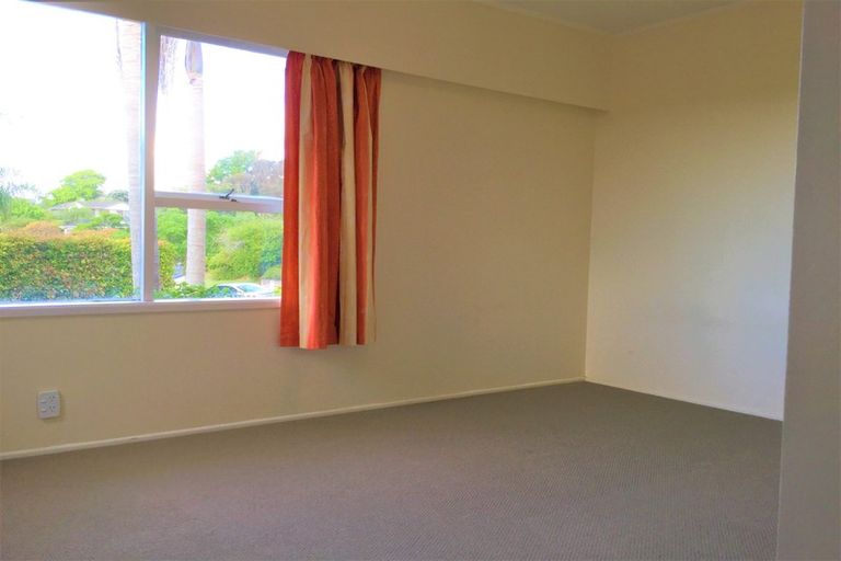 Photo of property in 7 Tercel Place, Sunnyhills, Auckland, 2010