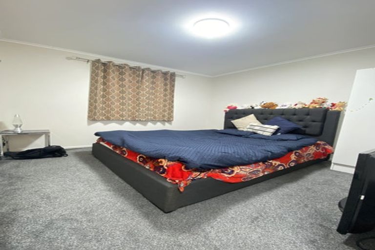 Photo of property in 1/56 Greenhaven Avenue, Opaheke, Papakura, 2113