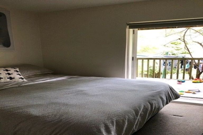 Photo of property in 77 Sunrise Avenue, Murrays Bay, Auckland, 0630