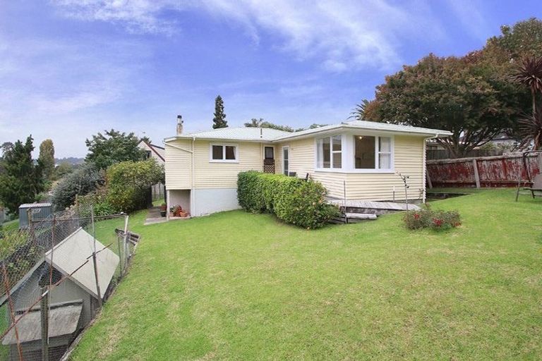 Photo of property in 1/1 Pukeko Lane, Brookfield, Tauranga, 3110