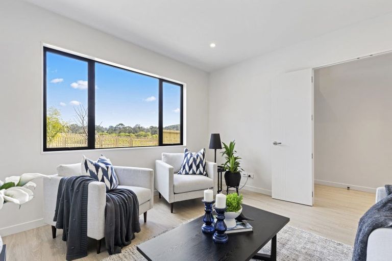 Photo of property in 3 Kiokio Place, Swanson, Auckland, 0614