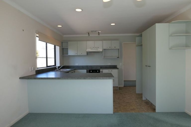 Photo of property in 15b Walton Road, Paraparaumu Beach, Paraparaumu, 5032