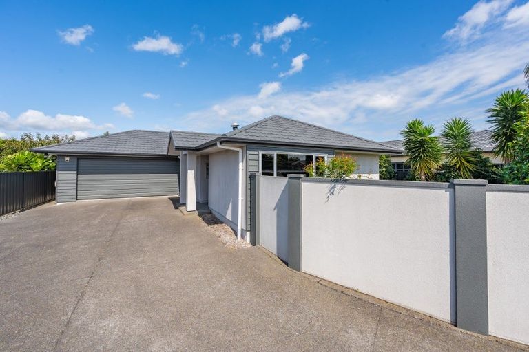 Photo of property in 7 Harrison Court, Clive, 4102