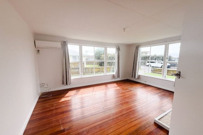 Photo of property in 3 Matai Place, Otaki, 5512