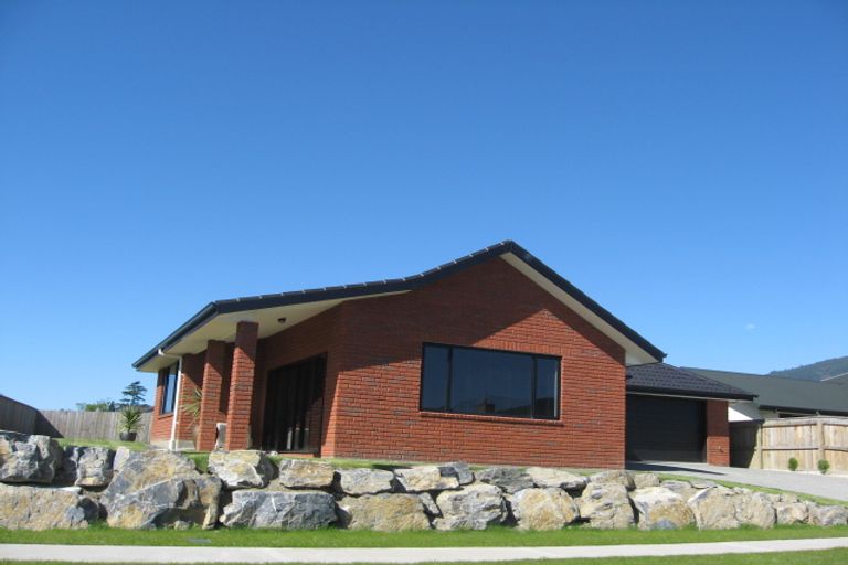 Photo of property in 35 Cambelldon Crescent, Stoke, Nelson, 7011