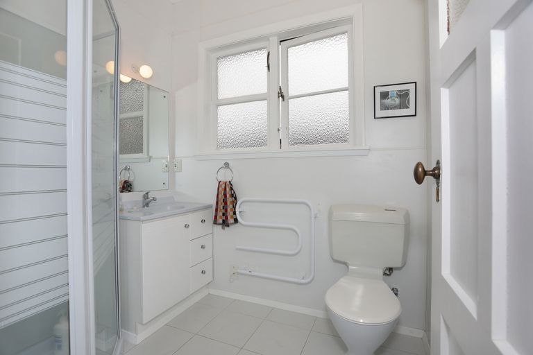 Photo of property in 31 Ihle Street, Terrace End, Palmerston North, 4410