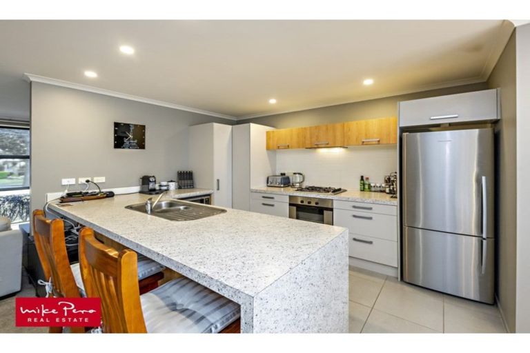 Photo of property in 47 Bruce Pulman Drive, Takanini, 2112