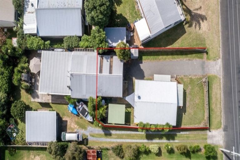 Photo of property in 128a Achilles Avenue, Whangamata, 3620