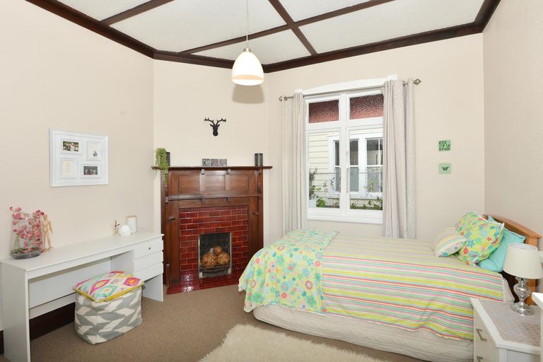 Photo of property in 16 Donald Street, Regent, Whangarei, 0112