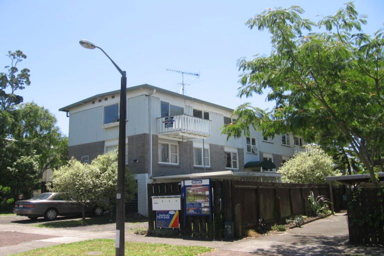 Photo of property in 1/3 Hubert Henderson Place, Remuera, Auckland, 1050