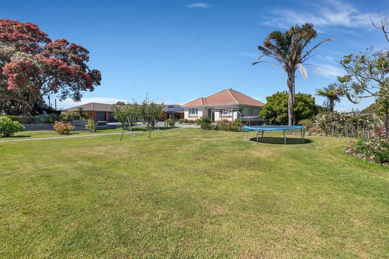 Photo of property in 12 Pyle Road East, Ruakaka, 0171