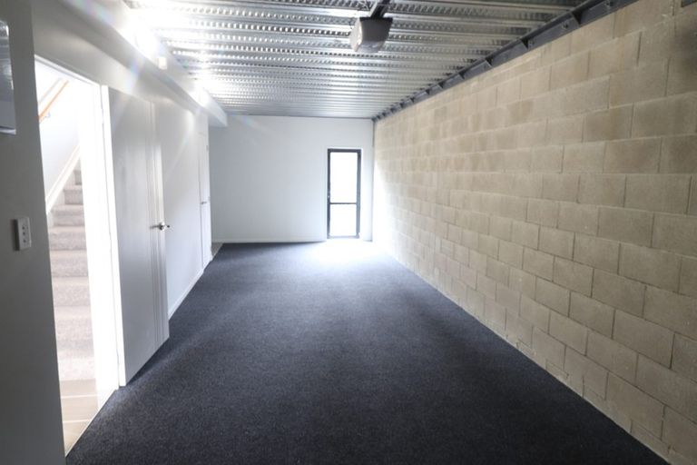 Photo of property in 76 Makamaka Lane, Albany Heights, Auckland, 0632