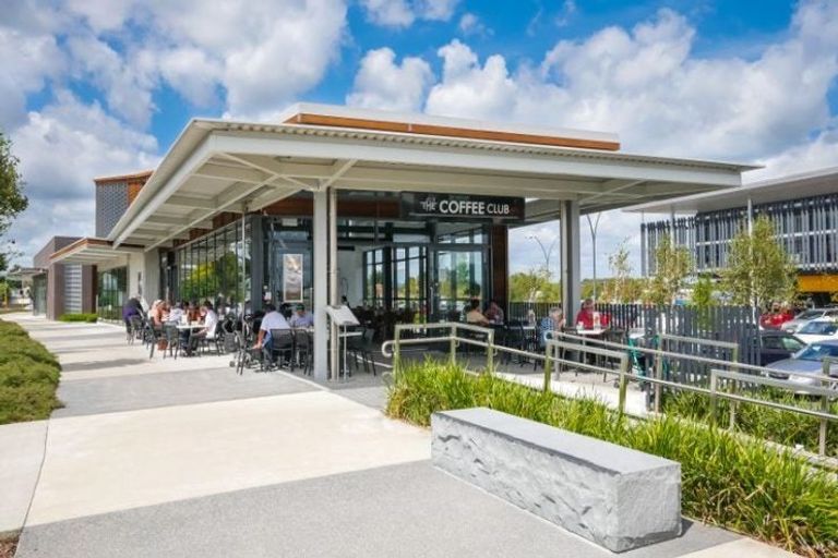 Photo of property in 45 Treestump Road, Takanini, 2112