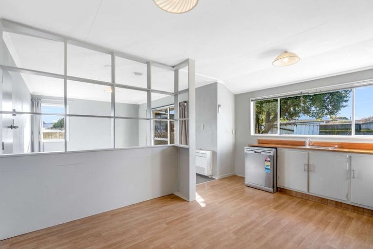 Photo of property in 44 Avon Road, Clifton, Invercargill, 9812