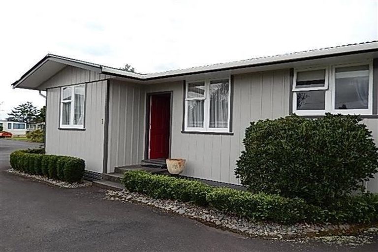 Photo of property in 4/119 Junction Road, Highlands Park, New Plymouth, 4312