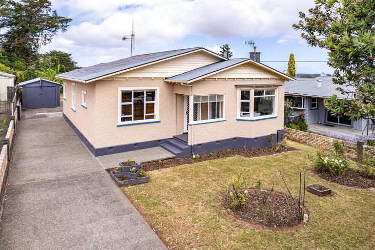 Photo of property in 17 Plunket Street, Durie Hill, Whanganui, 4500