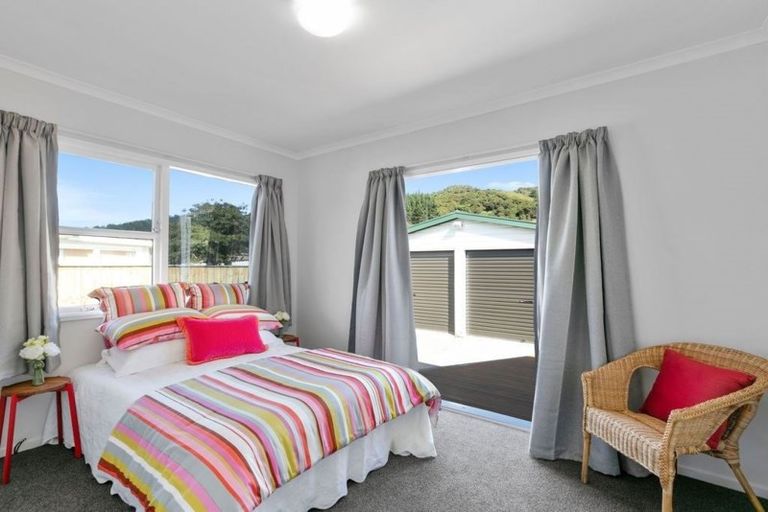 Photo of property in 253 Wellington Road, Wainuiomata, Lower Hutt, 5014