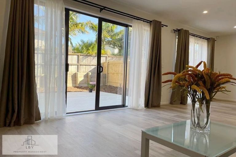 Photo of property in 252 Jack Lachlan Drive, Beachlands, Auckland, 2018