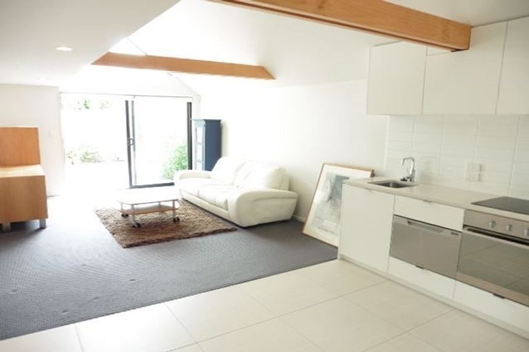 Photo of property in 4/435 Madras Street, St Albans, Christchurch, 8014