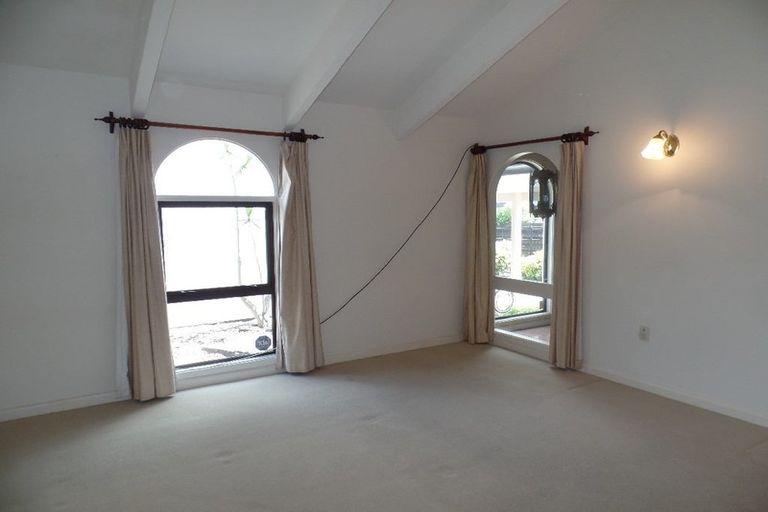 Photo of property in 368 Devonport Road, Tauranga South, Tauranga, 3112