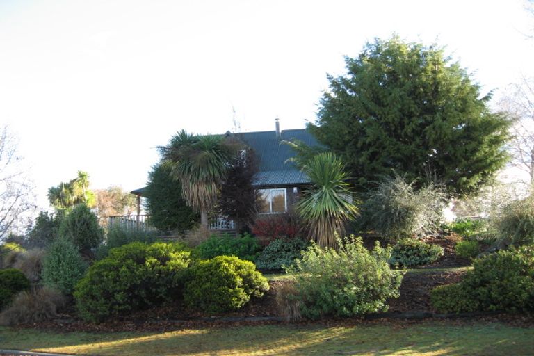 Photo of property in 11 Rob Roy Lane, Wanaka, 9305