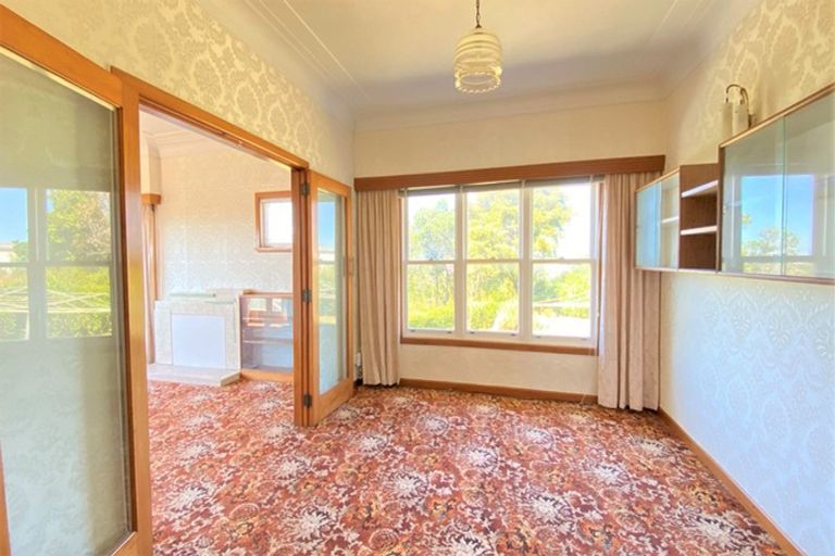 Photo of property in 57 Exmouth Road, Northcote, Auckland, 0627