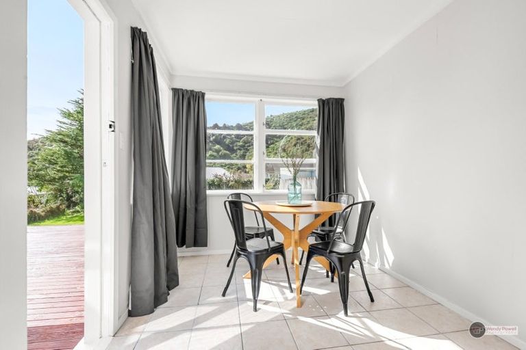 Photo of property in 66 Wilkie Crescent, Naenae, Lower Hutt, 5011
