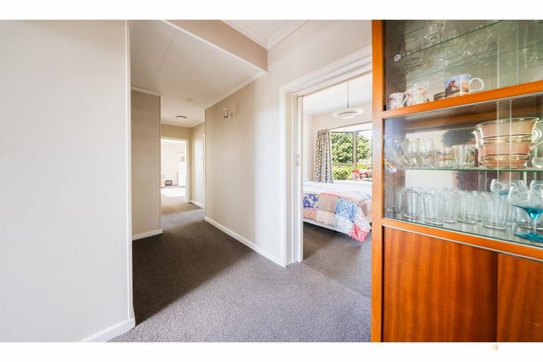 Photo of property in 1 James Street, Waimate, 7980