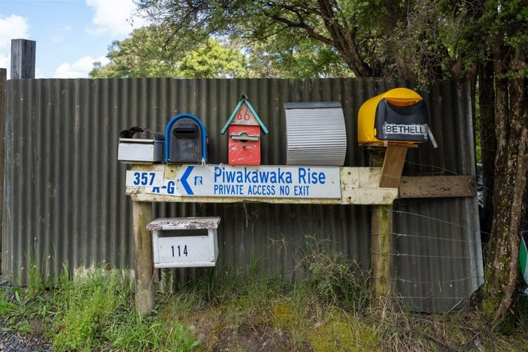 Photo of property in 42 Piwakawaka Rise, Karetu, 0283