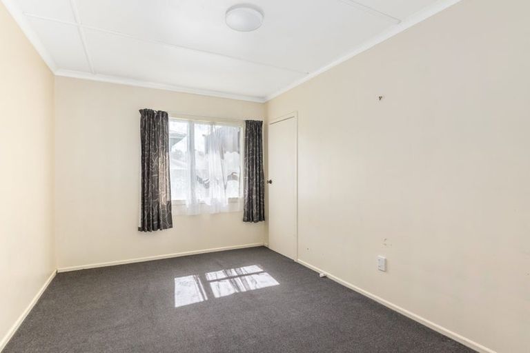 Photo of property in 111 Te Pene Avenue, Titahi Bay, Porirua, 5022