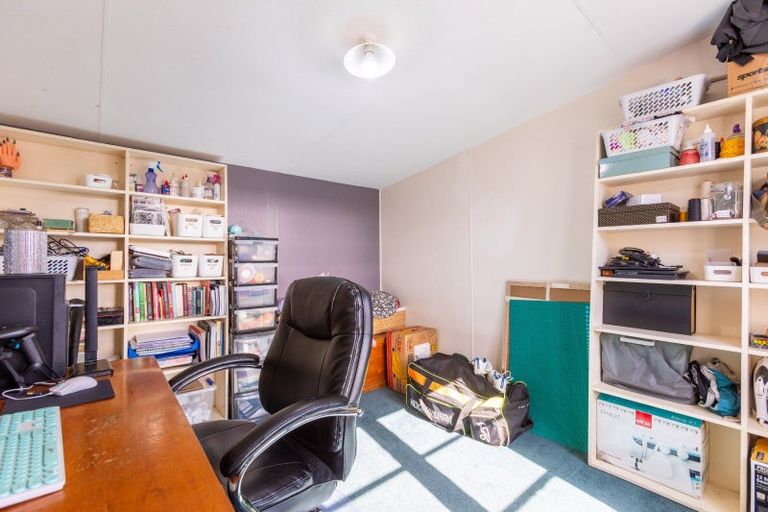 Photo of property in 41 Burns Street, Dannevirke, 4930